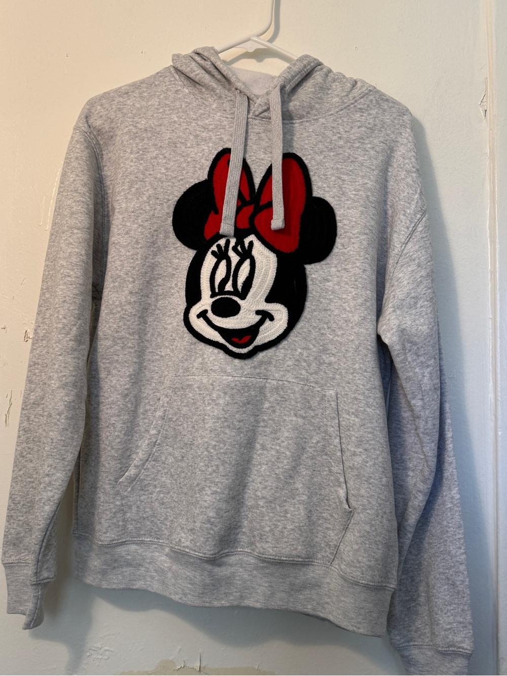 Disney Minnie Mouse Heather Grey Hoodie Medium Chenille Patch Pullover